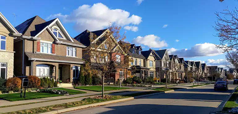 Why Choose Us for Selling Your Foreclosed House in Glendale, AZ?