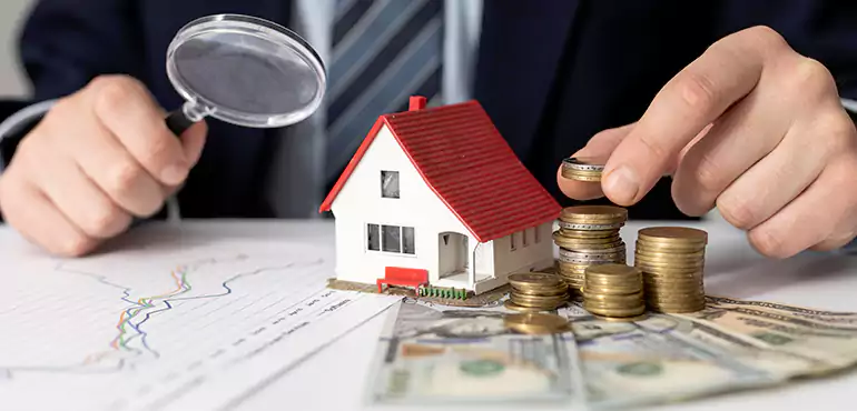 Home Needing Updates in Any Conditions for Cash in Glendale, AZ